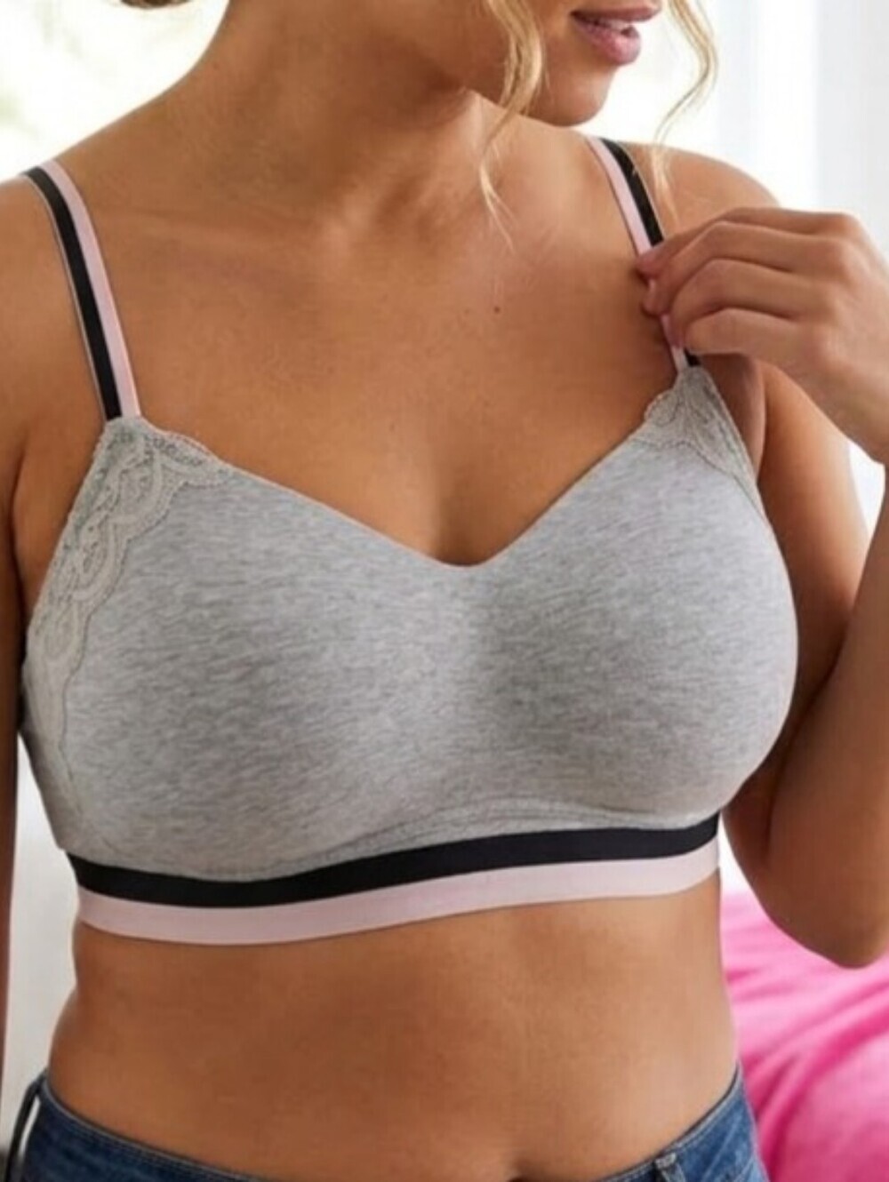 CACIQUE Women's Bra Gray Lace Trim Confortable No Wire Size 46D